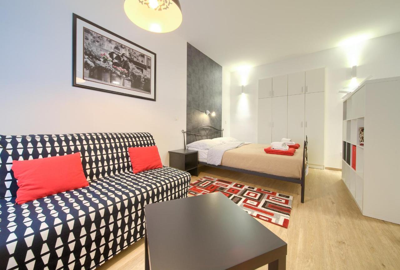 Logo Apartments 5 Min Walk To Main Square Zagreb Luaran gambar