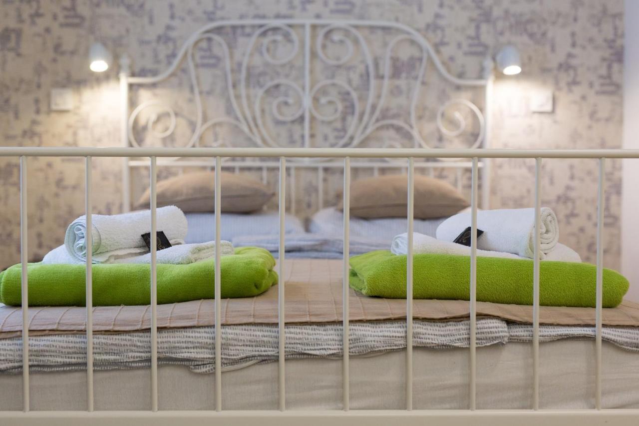 Logo Apartments 5 Min Walk To Main Square Zagreb Luaran gambar