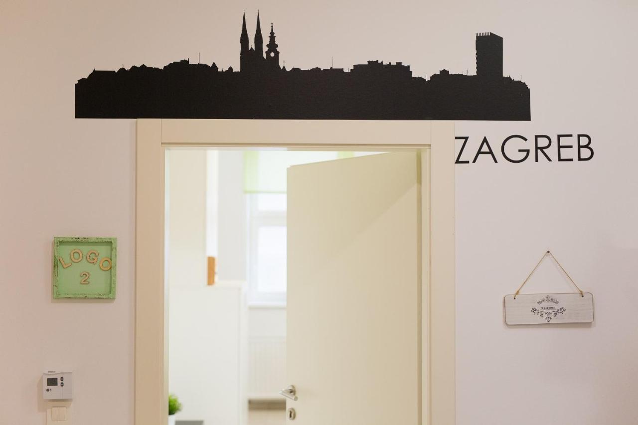 Logo Apartments 5 Min Walk To Main Square Zagreb Luaran gambar